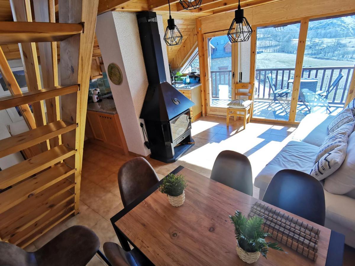 Apartament Duplex Con Terraza Y Vistas Panoramicas En Tauell Zewnętrze zdjęcie